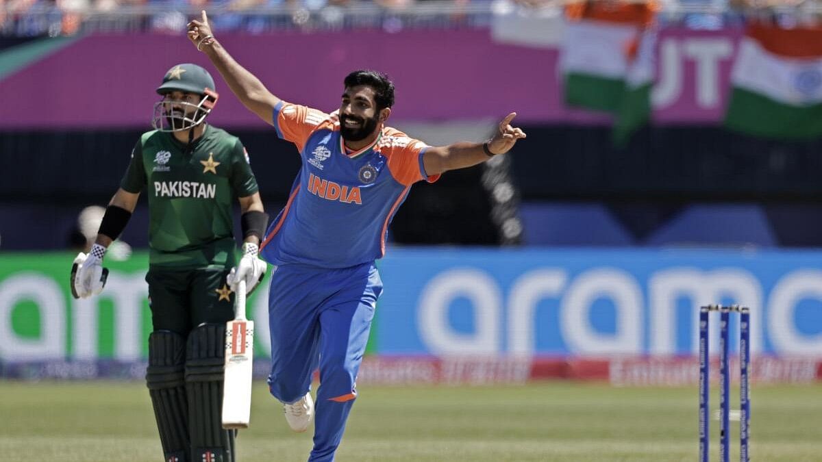 <div class="paragraphs"><p>Uncertainty continues over India's participation in Champions Trophy to be held in Pakistan.&nbsp;</p></div>