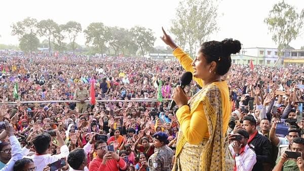 <div class="paragraphs"><p>Jharkhand Mukti Morcha (JMM) leader Kalpana Soren addresses during an election campaign for the second phase of Jharkhand Assembly election, in Giridih district, Thursday</p></div>