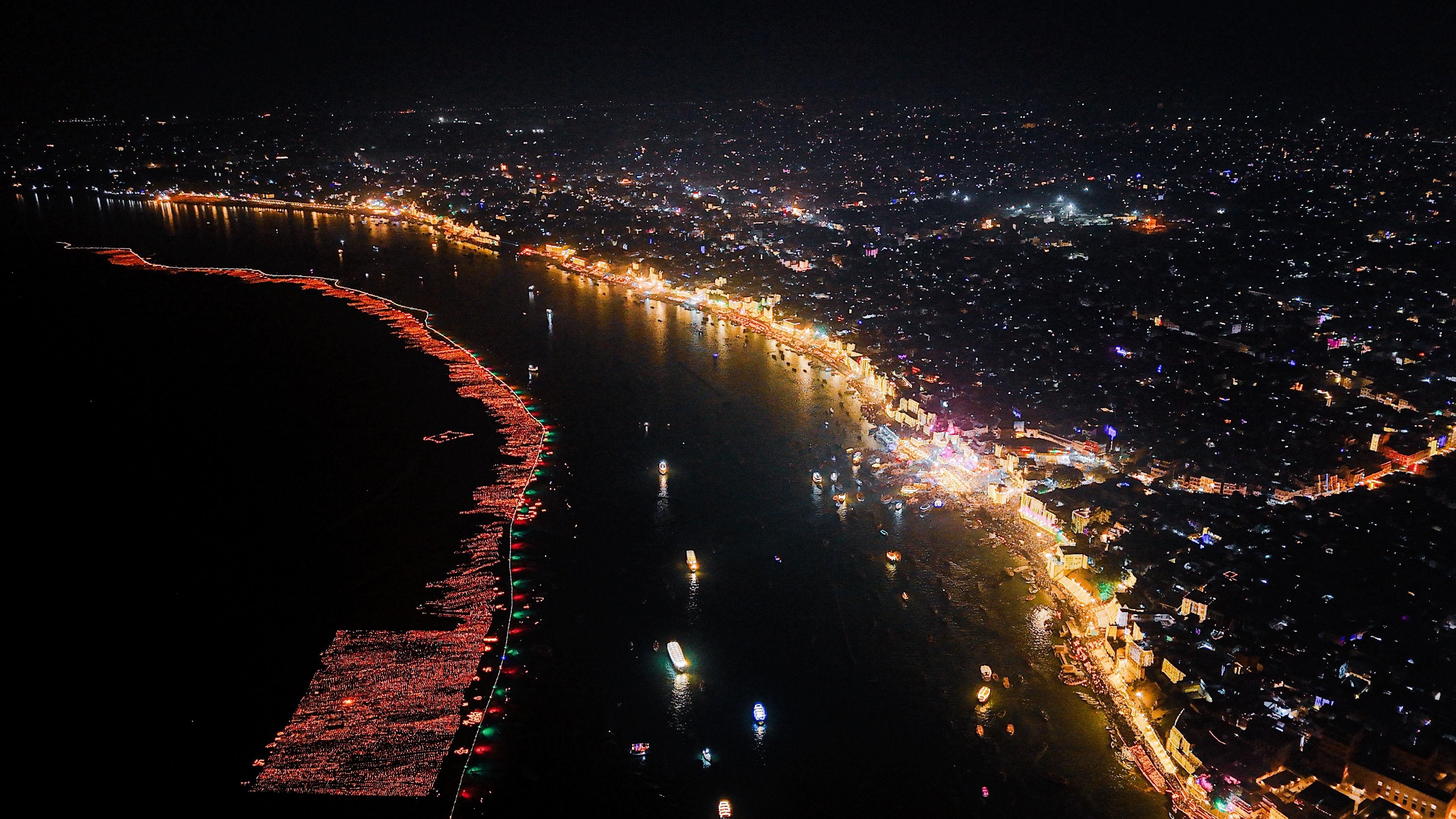 <div class="paragraphs"><p>Picture of&nbsp;Dev Deepawali celebrations on the banks of Ganga shared by PM Modi</p></div>