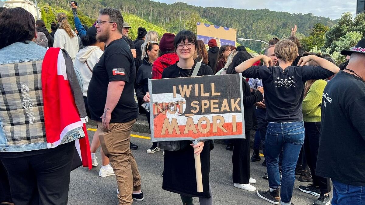 <div class="paragraphs"><p>Maoris protest.</p></div>