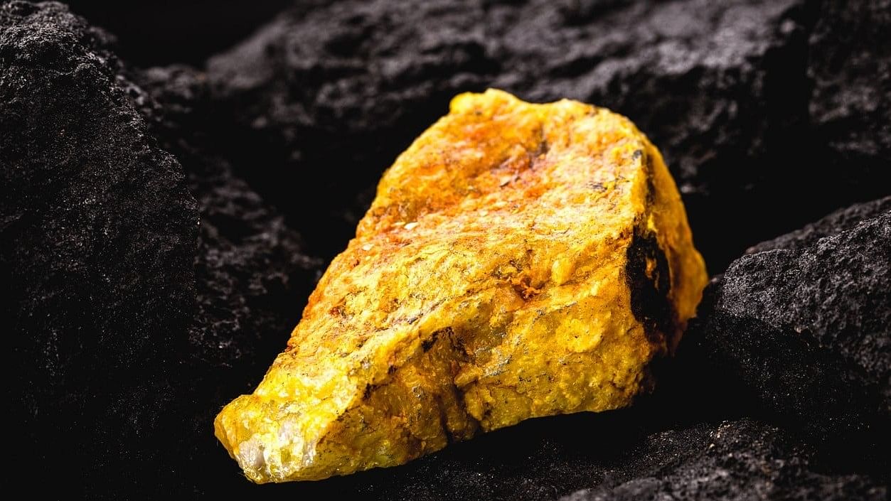 <div class="paragraphs"><p>Representative image showing Uranium ore.</p></div>