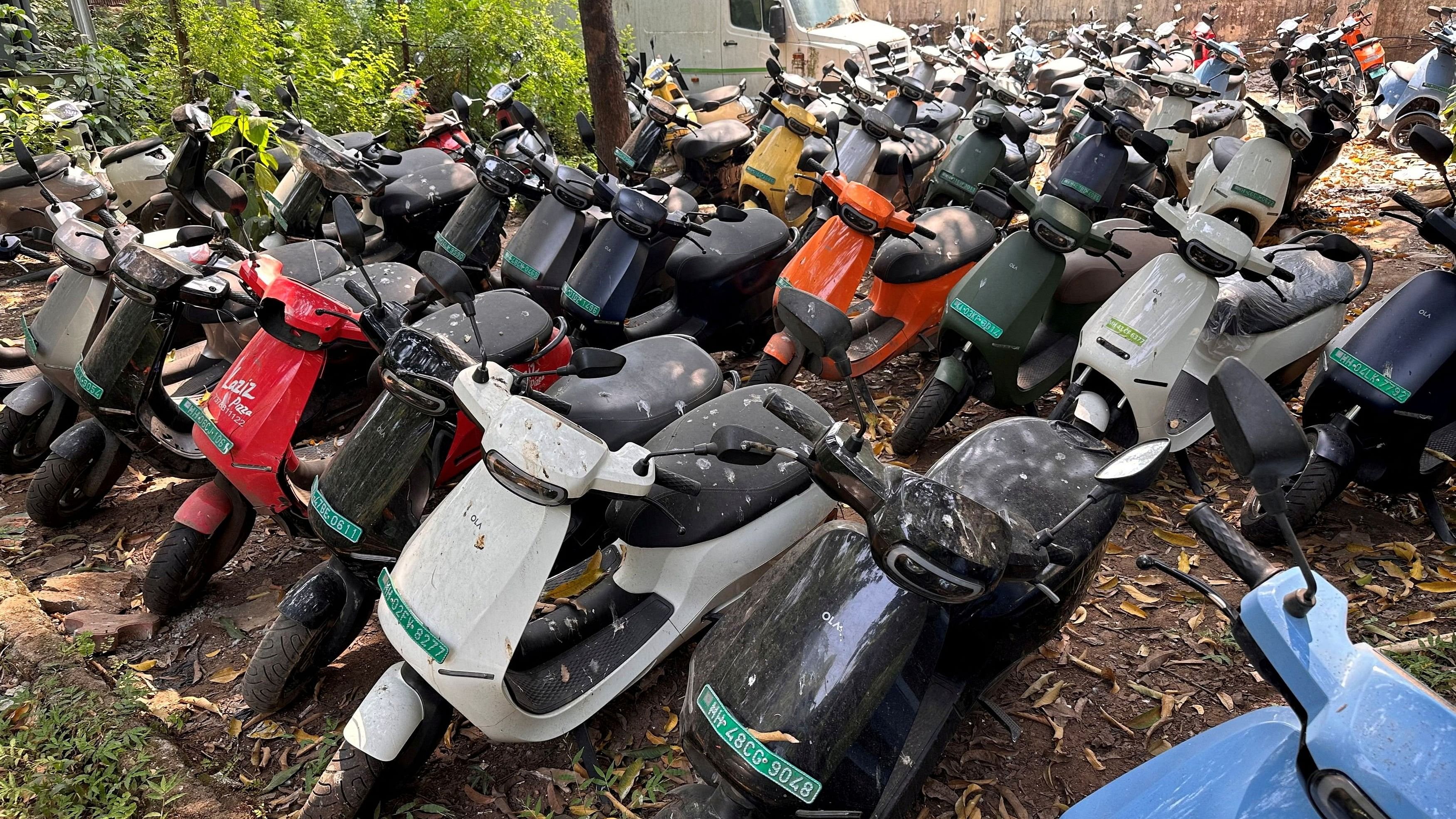 <div class="paragraphs"><p>Ola electric scooters are seen outside the Ola Electric Service Centre, in Thane.</p></div>