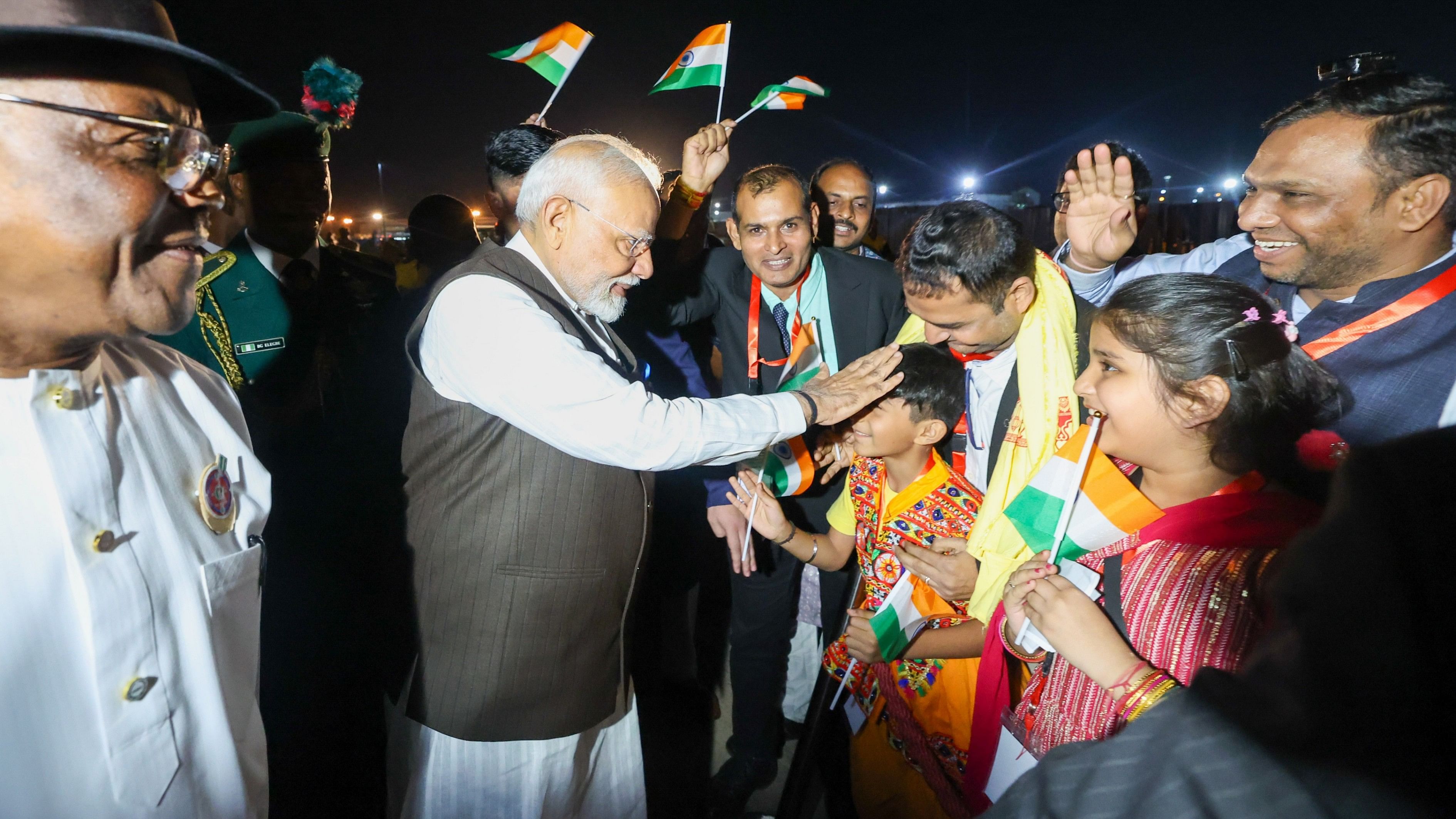 <div class="paragraphs"><p>PM Modi lands in Nigeria on his three-nation tour</p></div>