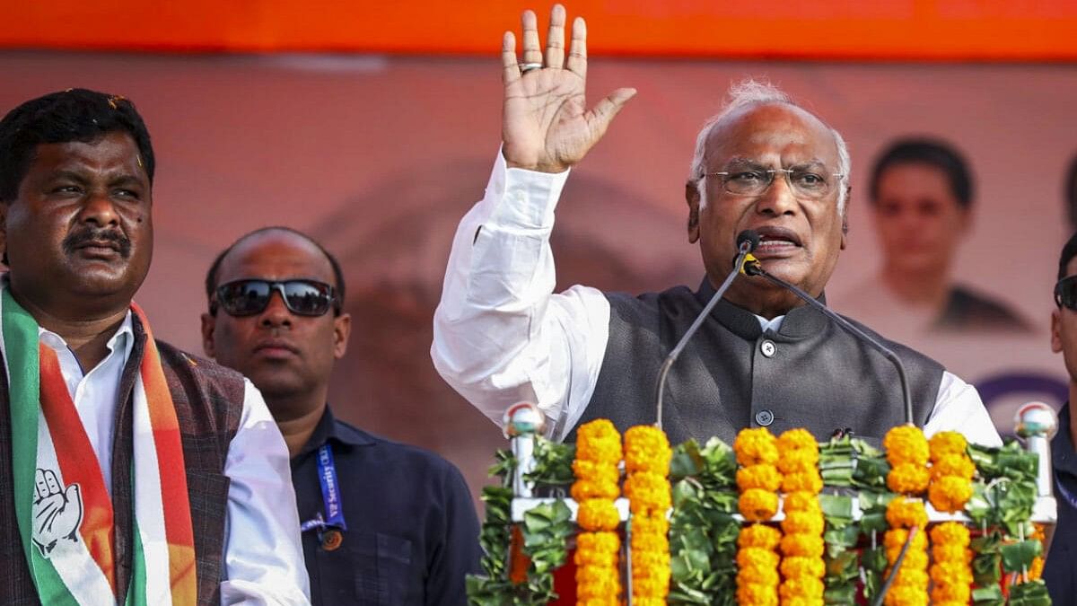 <div class="paragraphs"><p>Mallikarjun Kharge</p></div>