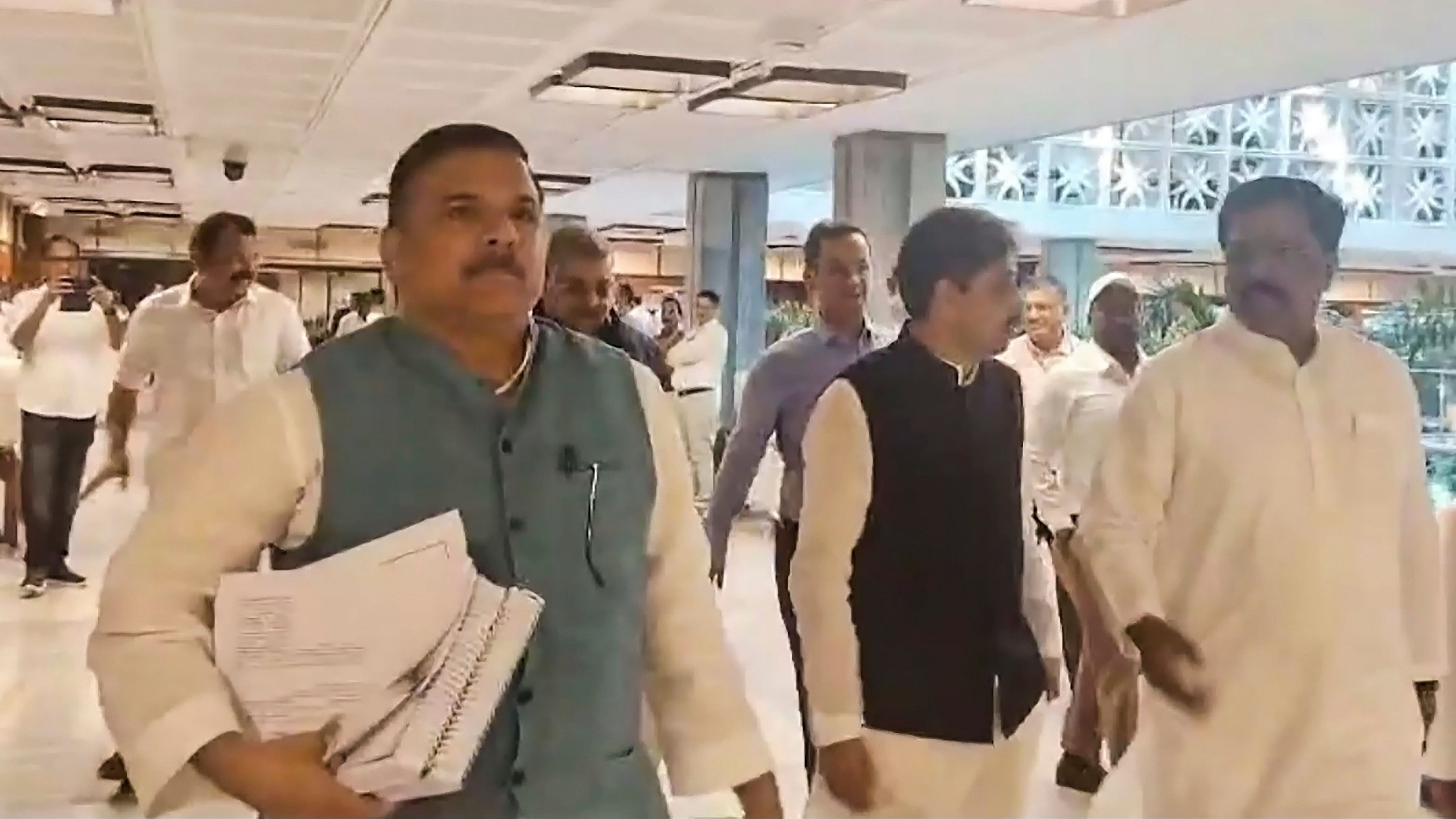 <div class="paragraphs"><p>AAP leader Sanjay Singh and other opposition MPs after boycotting the meeting of Joint Parliamentary Committee on Waqf Amendment Bill, in New Delhi, Tuesday, Oct. 15, 2024. </p></div>