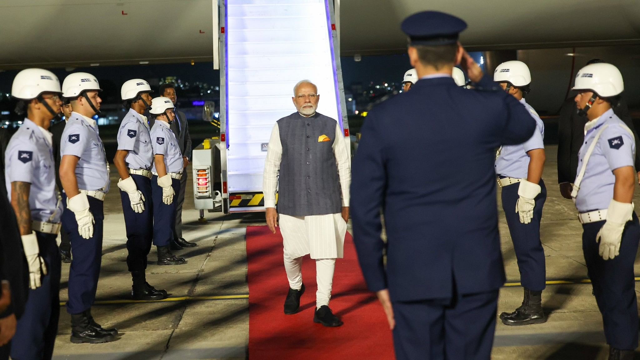 <div class="paragraphs"><p>PM Modi lands in Rio de Janeiro, Brazil to take part in the G20 Summit</p></div>