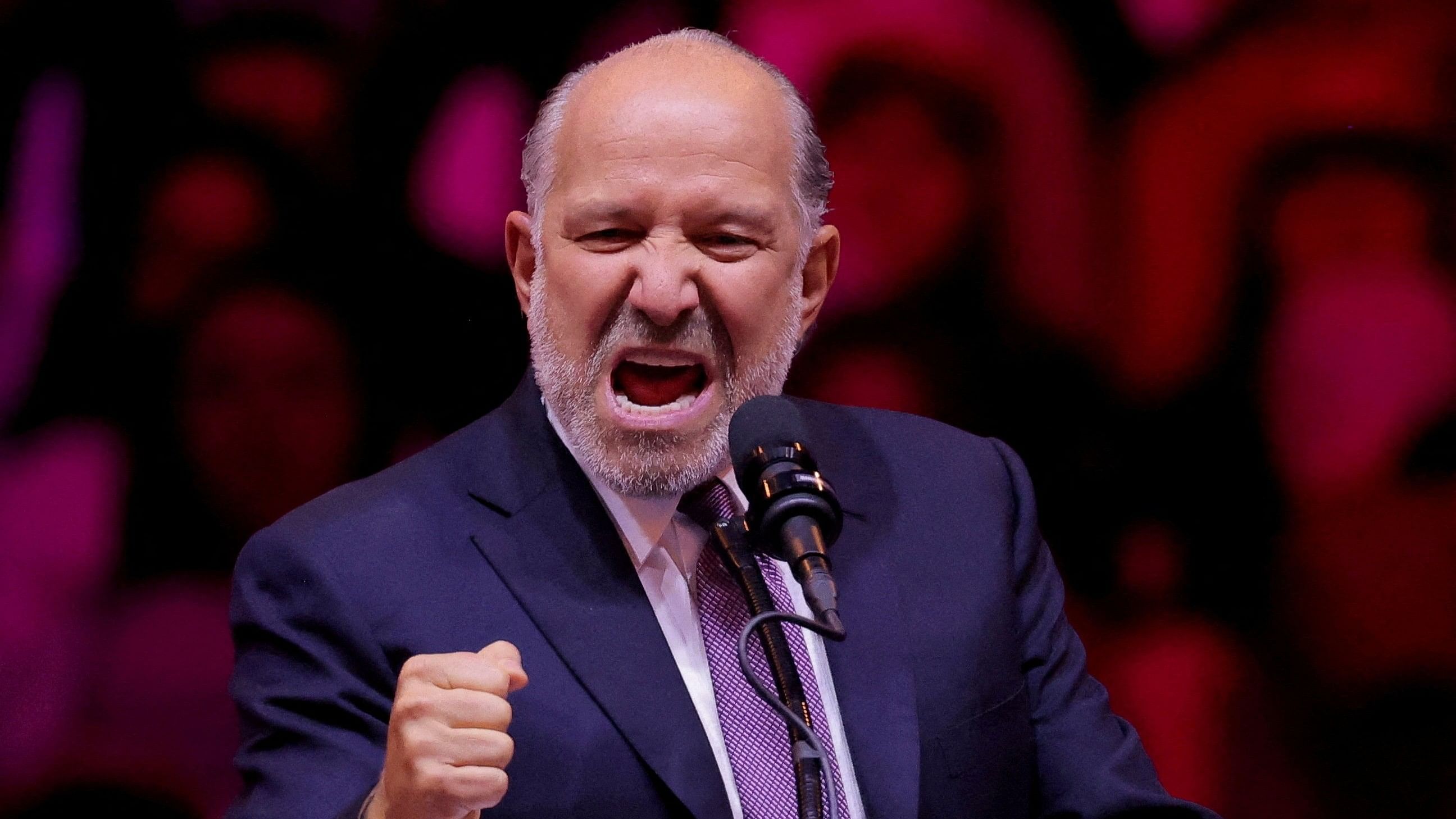 <div class="paragraphs"><p>File Photo: Howard Lutnick, Chairman and CEO of Cantor Fitzgerald, gestures as he speaks during a rally for Republican presidential nominee and former US. President Donald Trump at Madison Square Garden, in New York.</p></div>