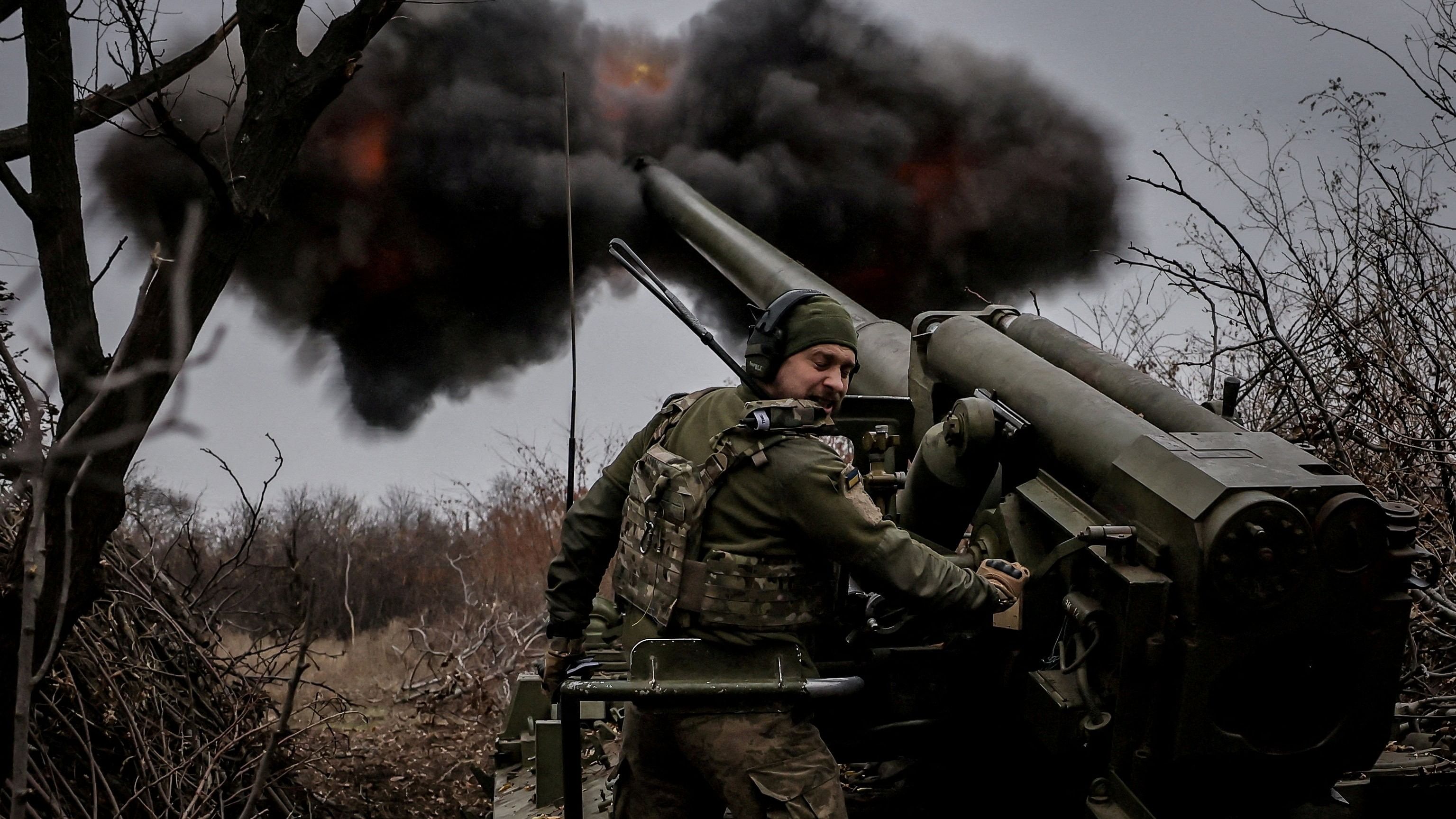 <div class="paragraphs"><p>A serviceman of the Ukrainian Armed Forces fires towards Russian troops. (Representative image)</p></div>