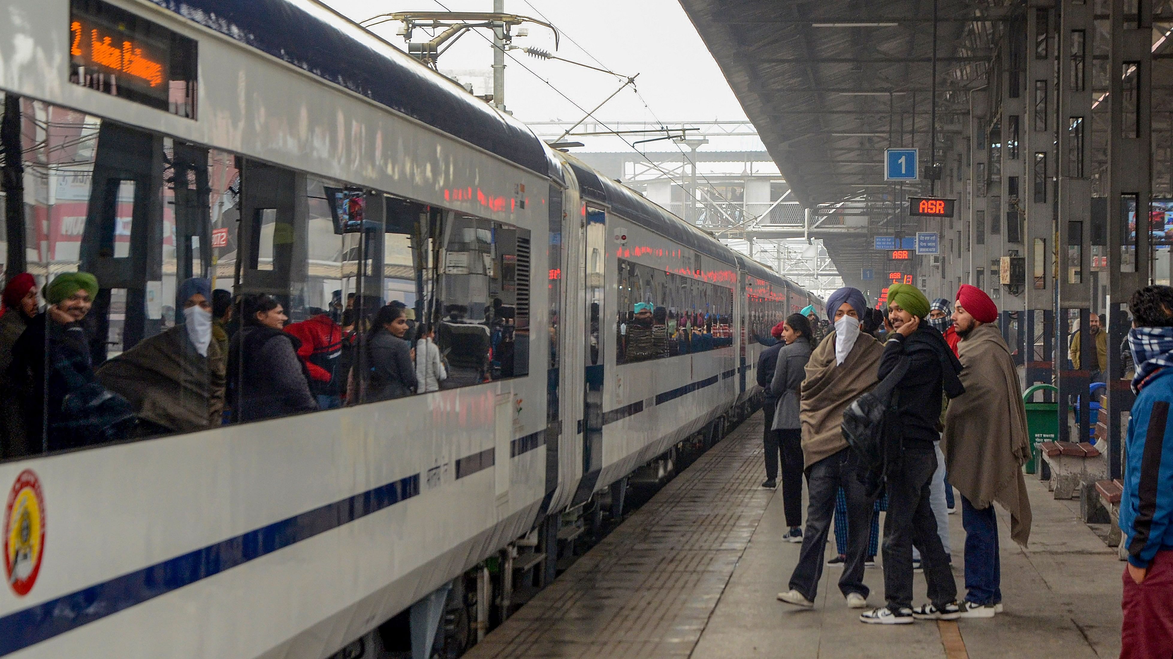 <div class="paragraphs"><p>Vande Bharat Express during its flag-off ceremony</p></div>