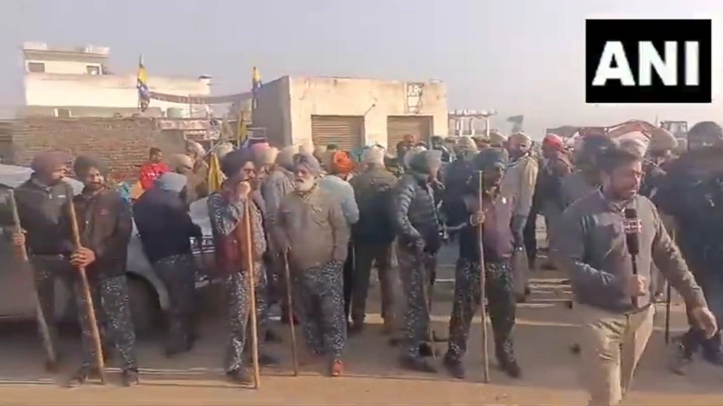 <div class="paragraphs"><p>Sreengrab from incident video of clash in Punjab.</p></div>