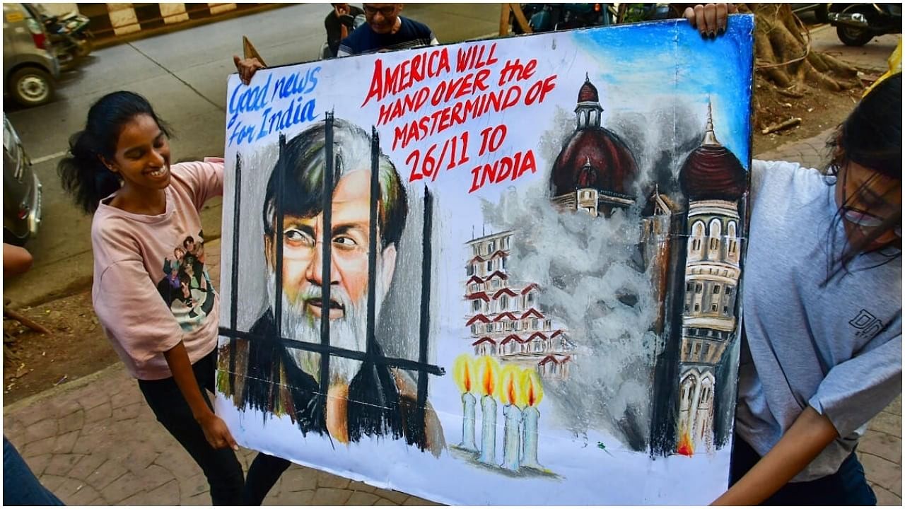 <div class="paragraphs"><p>A painting made by students of Gurukul Art School on the extradition of 26/11 Mumbai attack accused Tahawwur Rana from USA to India</p></div>