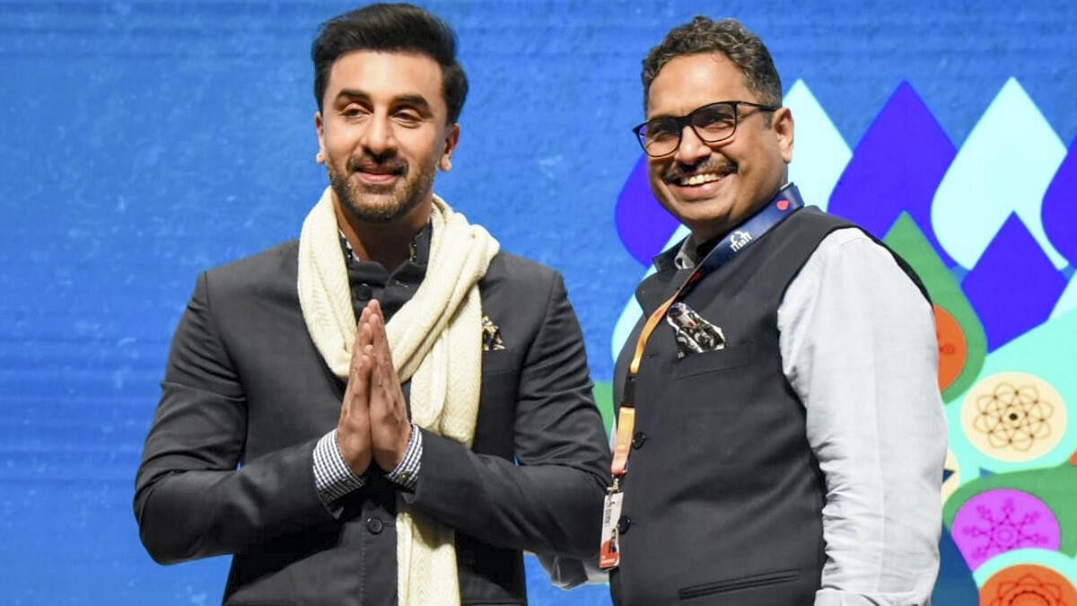 <div class="paragraphs"><p>Actor Ranbir Kapoor being felicitated by I&amp;B Secretary Sanjay Jaju during a session at the 55th International Film Festival of India</p></div>