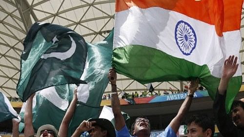 <div class="paragraphs"><p>Uncertainty continues over India's participation in the Champions Trophy to be held in Pakistan.&nbsp;</p></div>