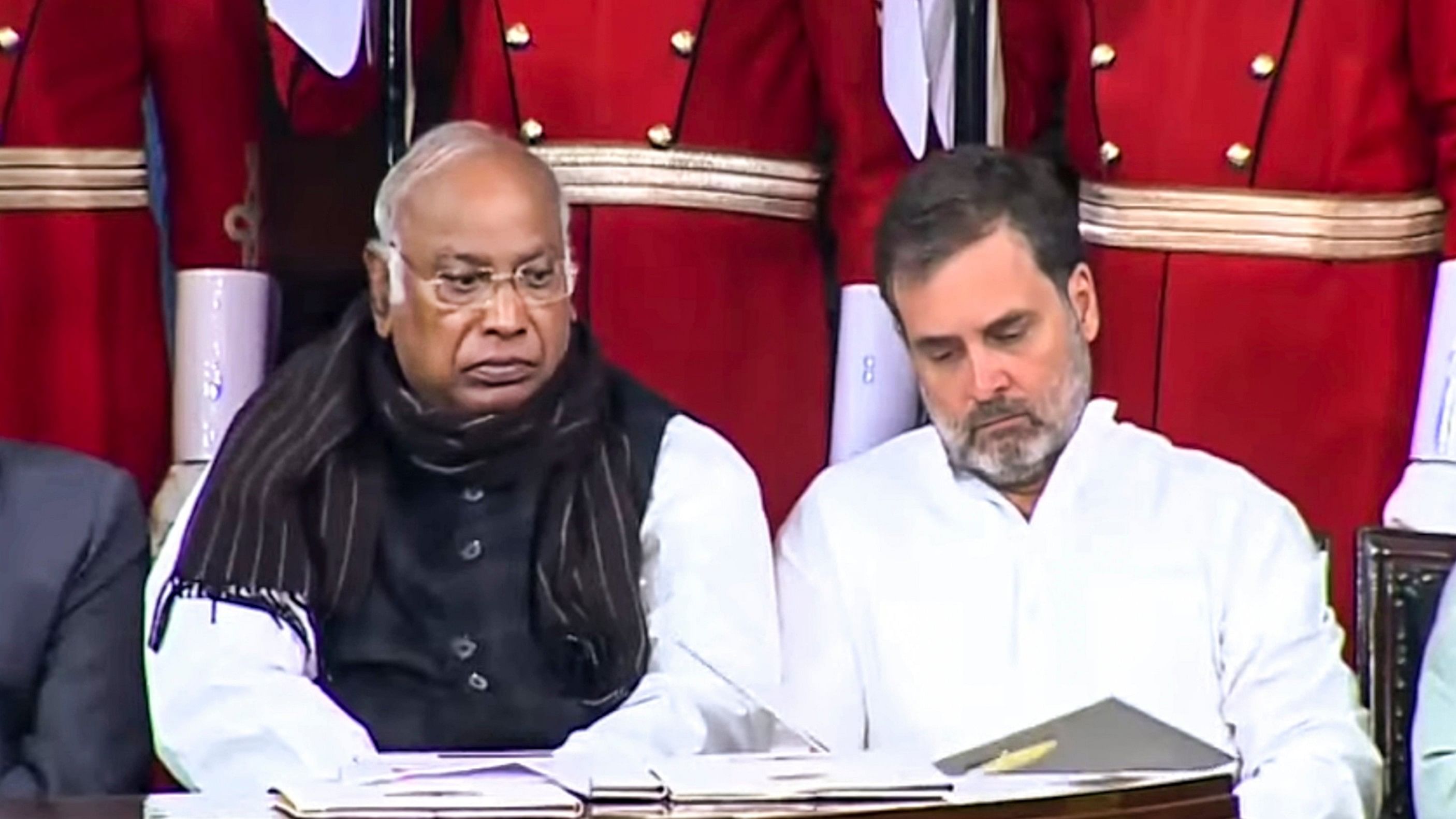 <div class="paragraphs"><p> LoP in the Rajya Sabha Mallikarjun Kharge and LoP in the Lok Sabha Rahul Gandhi during 'Samvidhan Divas' function at Samvidhan Sadan, in New Delhi, Tuesday, Nov. 26, 2024. </p></div>