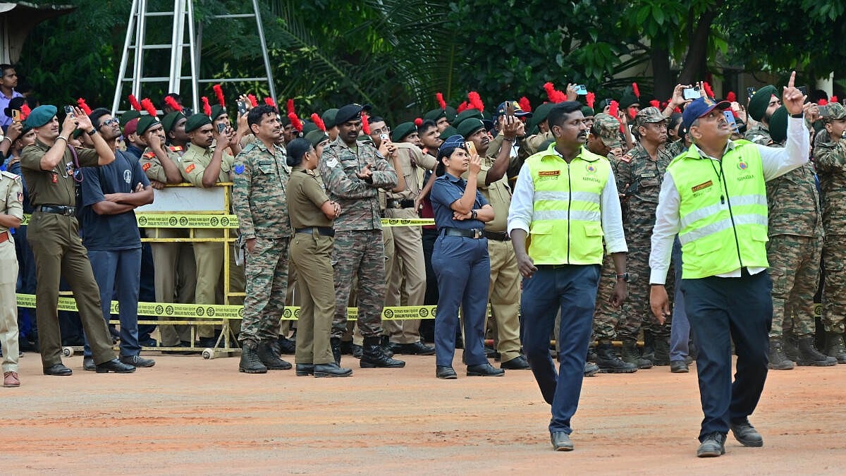 <div class="paragraphs"><p>Defence personnel participated in a mock operation during 'Operation Abhiasha', a nationwide civil defence exercise.</p></div>