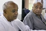 JD(S) President H D Deve Gowda (L) with MP Veerendra Kumar at the party's national executive meet in New Delhi on Saturday.