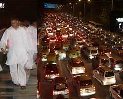 Rahul Gandhi takes a Metro after rain brings traffic to halt