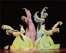 DOLLS WORLD: The Uzbek troupe strikes a pose. DH photos by Dinesh S K