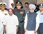 PM Manmohan Singh and Defence Minister A K Antony along with Navy Chief Admiral Nirmal Kumar Verma, Army Chief Gen Deepak Kapoor and Air Chief Marshal