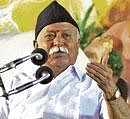 RSS chief Mohan Bhagwat addressing the gathering at a  public meet in Bangalore on Sunday. DH Photos