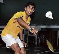 Prakash Jolly returns in his semifinal victory over Kamaldeep Singh in the State-ranking badminton tournament in Sadashivanagar Club on Thursday. DH photo