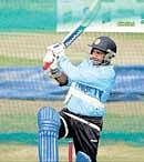 Sri Lankan ace Sanath Jayasuriya will be keen to roll the years back on Saturday. Reuters