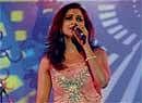 Soothing : Shreya Ghoshal. DH  photo by Dinesh S K
