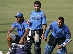 L-R: India's  Ishant Sharma, Gautam Gambhir and Sachin Tendulkar during a practice session. AP