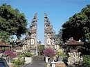 Paradise Island: A typical Balinese architecture.