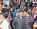 Enthusiastic: Crowd outside Fame Shankar Nag Theatre on the first day of screening of Avatar.