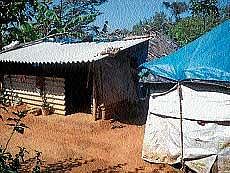 Huts at Dalit colony of Machagondana Halli.