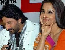 Arshad Warsi and Vidya Balan at a promotional event for their film Ishqiya in Noida on Thursday. PTI Photo
