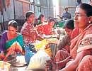 FOOD FOR THOUGHT : Women of Astha Bhojon use their culinary talent to feed hungry  youngsters on the move even as they strive to become economically self-sufficient.  Pic courtesy/WFS