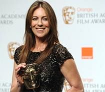 US director Kathryn Bigelow poses for photographers with her British Academy of Film Award (BAFTA) for 'Director' for 'The Hurt Locker' at the Royal Opera House in central London on Sunday. AFP