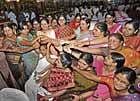 MLA Shobha Karandlaje greeting new women corporators at a felicitation programme in the City on Tuesday. dh Photo