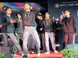 Energetic: Mani and team performing fusion dance.