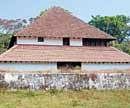 A WARRIORS HOME The Nalknad Palace was built by Doddaveerarajendra in 1792. Photo by the author