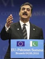 Pakistan's Prime Minister Syed Yousuf Raza Gilani addresses the media at the European Council building in Brussels, Friday June 4, 2010. (AP Photo)