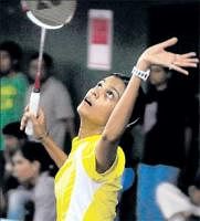 Foccused: PSPBs Trupti Murgunde gets into position for a return during her match against Railways Anita Ohlan in the all-India Senior-ranking badminton tournament. DH Photo