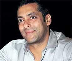 I've a special connect with police: Salman Khan