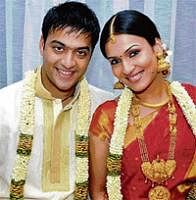 Superstar Rajnikanths daughter Soundarya with her fiance Ashwin at their engagement ceremony in Chennai. DH photo
