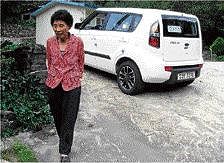 South Korean woman gets driving licence on 960th try