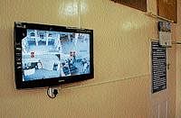 Television displaying images streaming from CCTVs in Mandya hospital. DH Photo