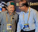 Steel Minister Virbhadra Singh (left) along with SAIL Chairman C S Verma. PTI