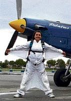 In Spanish skies, woman lets her passion take wings
