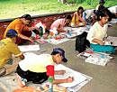 Creative strokes :  Children taking part in the competition.