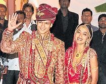 Vivek Oberoi and Priyanka Alva after their wedding at Alva residence on Friday night. DH PHOTO/Kishor Kumar Bolar