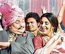 Cute : Rishi Kapoor and Neetu Singh in Do Dooni Chaar.