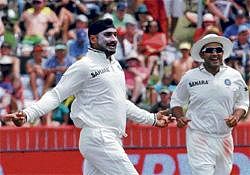Bhajji power: India's Harbhajan Singh celebrates the wicket of South Africa's Dale Steyn on the second day of the second Test at Durban on Monday. AFP