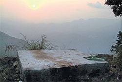 Debate rages on Makaravilakku lighting